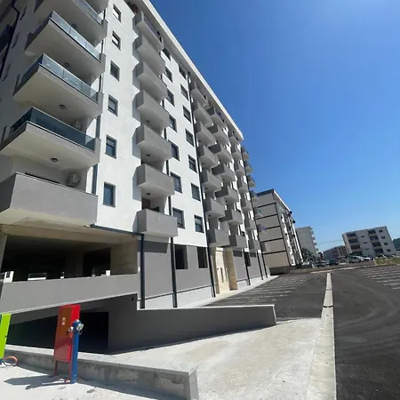 Amaris Quarters *